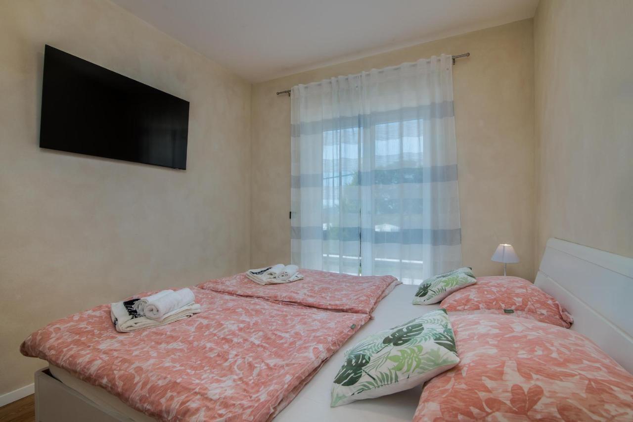 Villa Augusta Malinska Kültér fotó